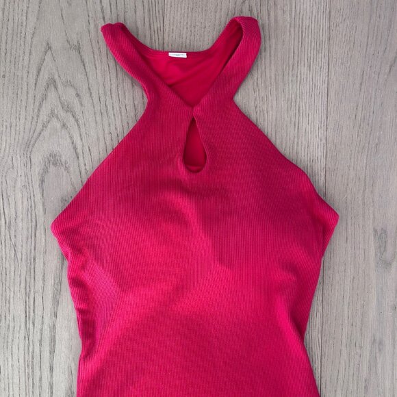 alo Ribbed Mesmerize Bra Tank in red small - Picture 1 of 3